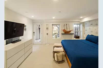 263 Webster St #1, Boston, MA 02128 - Photo 20