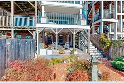 263 Webster St #1, Boston, MA 02128 - Photo 22