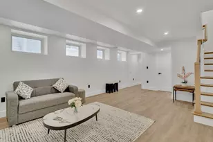 19 Keith St, Watertown, MA 02472 - Photo 28