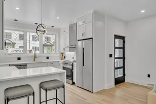 19 Keith St, Watertown, MA 02472 - Photo 4