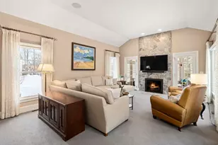 10 Brookside Farm Ln, Sudbury, MA 01776 - Photo 2