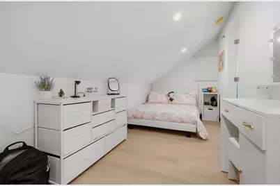 97 Hillside St #3, Boston, MA 02120 - Photo 8