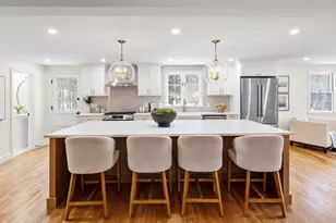 33 Oak Hill Rd, Wayland, MA 01778 - Photo 1