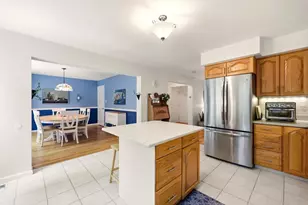 175 Leonard St, Raynham, MA 02767 - Photo 8