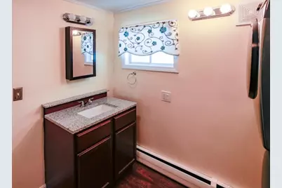 24 Railroad Ave, Dudley, MA 01507 - Photo 18