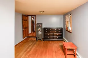 24 Railroad Ave, Dudley, MA 01507 - Photo 14