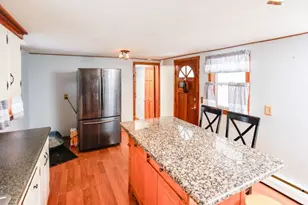 24 Railroad Ave, Dudley, MA 01507 - Photo 8