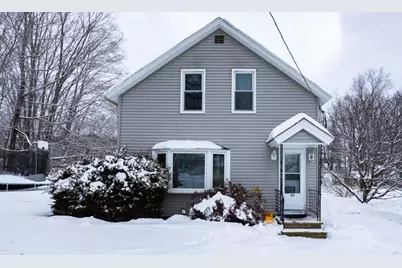 24 Railroad Ave, Dudley, MA 01507 - Photo 2