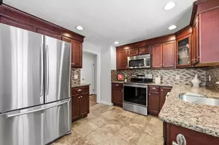 23 Hamilton Rd, Peabody, MA 01960 - Photo 14