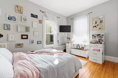 861 E Broadway, Boston, MA 02127 - Photo 8