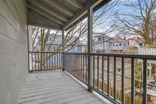 469 Medford St, Somerville, MA 02145 - Photo 14