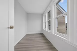 469 Medford St, Somerville, MA 02145 - Photo 10