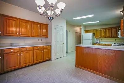 50 Highland St #74, Taunton, MA 02780 - Photo 4