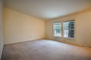 50 Highland St, Taunton, MA 02780 - Photo 8