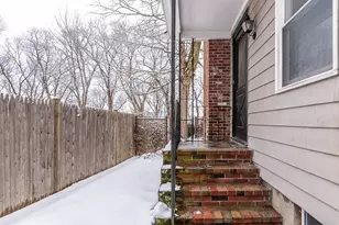 18 Greensboro Rd, Dedham, MA 02026 - Photo 4