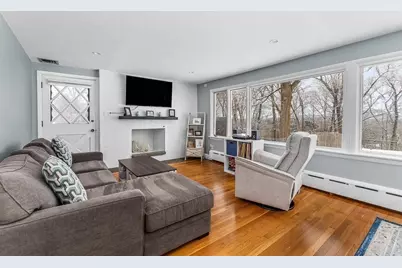 18 Greensboro Rd, Dedham, MA 02026 - Photo 8