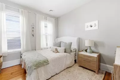645 E 6th St, Boston, MA 02127 - Photo 30