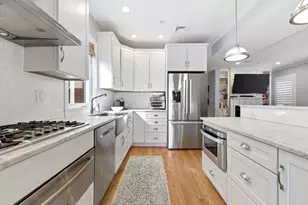 645 E 6th St, Boston, MA 02127 - Photo 8