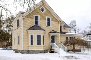 36 Brown St, Maynard, MA 01754 - Photo 2