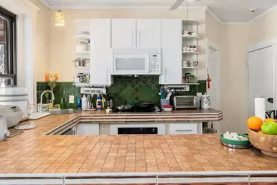 33 Westbourne Ter #4, Brookline, MA 02446 - Photo 10