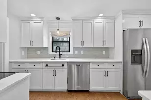 77 Wade St, Newton, MA 02461 - Photo 16