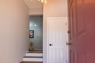 8 Lamplighter Ln, Easton, MA 02375 - Photo 4