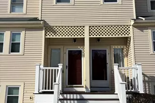 8 Lamplighter Ln, Easton, MA 02375 - Photo 2