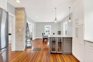 48 Malvern St, Melrose, MA 02176 - Photo 12