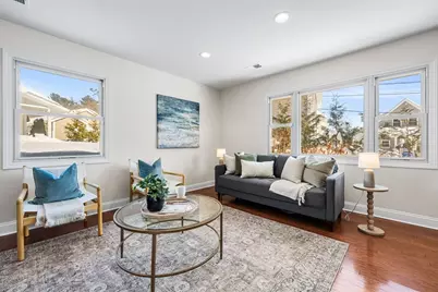 10 Mickelson Ln #10, Bedford, MA 01730 - Photo 2