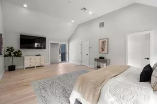 2 Lincoln Ct, Medfield, MA 02052 - Photo 20