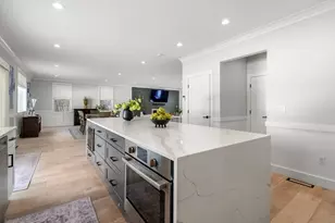 2 Lincoln Ct, Medfield, MA 02052 - Photo 14