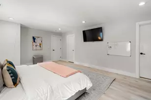 2 Lincoln Ct, Medfield, MA 02052 - Photo 26