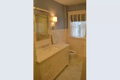 10 Berwick Rd, Lexington, MA 02420 - Photo 12