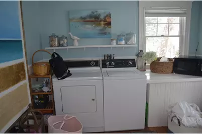 10 Berwick Rd, Lexington, MA 02420 - Photo 8