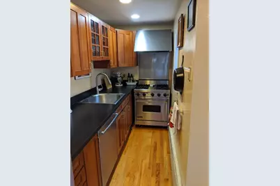 148 3rd St, Cambridge, MA 02141 - Photo 4