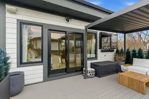 16-18 Josselyn Pl, Newton, MA 02461 - Photo 20