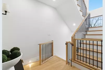 16-18 Josselyn Pl #16, Newton, MA 02461 - Photo 14