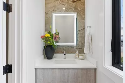 16-18 Josselyn Pl #16, Newton, MA 02461 - Photo 10