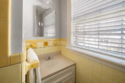 12 Yale St, Winchester, MA 01890 - Photo 26