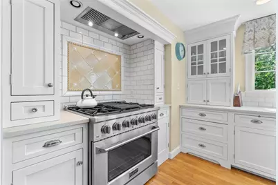 63 Claypit Hill Rd, Wayland, MA 01778 - Photo 14