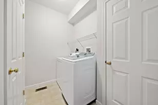 58 Bagnell Dr, Pembroke, MA 02359 - Photo 16