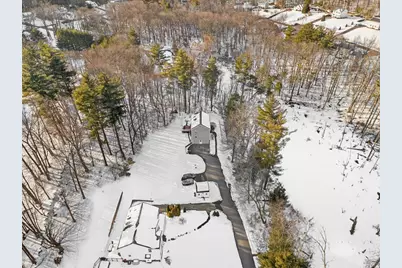 23 Clough Dr, Dracut, MA 01826 - Photo 4