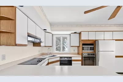 21 George St, Dartmouth, MA 02748 - Photo 12