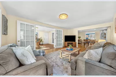 60 Sutton Road, Needham, MA 02492 - Photo 4