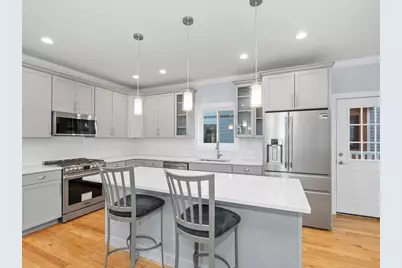 24 Tolman Street #2, Waltham, MA 02453 - Photo 2