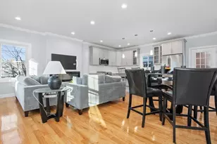 24 Tolman St, Waltham, MA 02453 - Photo 8