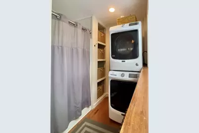 142 Sanders Ave, Lowell, MA 01851 - Photo 22