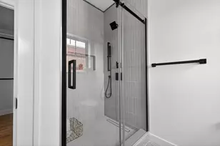 192 Washington St, Somerville, MA 02143 - Photo 16