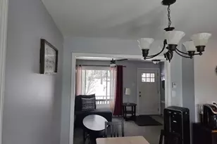 16 Evergreen Dr, Holyoke, MA 01040 - Photo 6