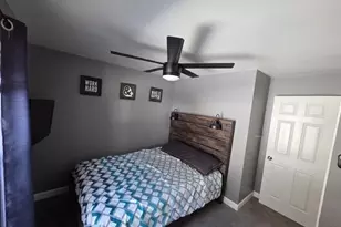 16 Evergreen Dr, Holyoke, MA 01040 - Photo 10